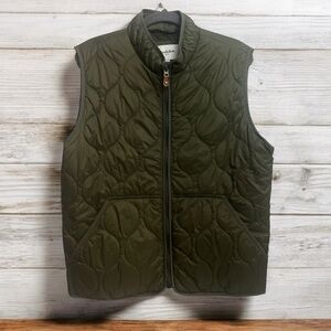 NWOT Men’s Quilted Vest Goodfellow Olive Green L